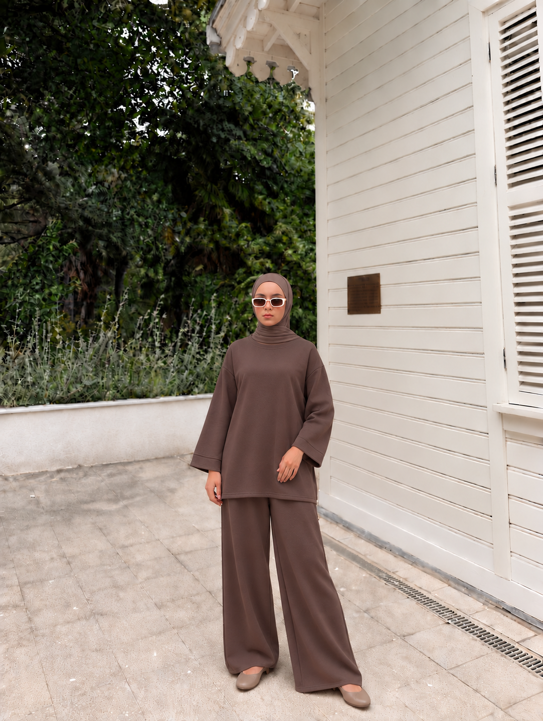 Assya Brown Set