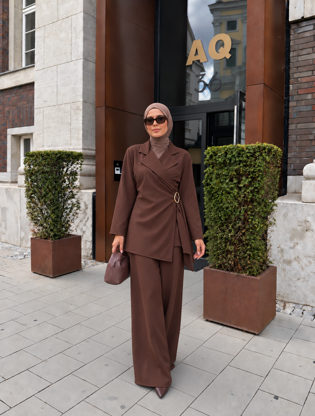 Brown Grace Set