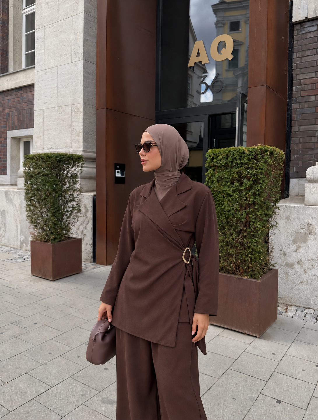 Brown Grace Set