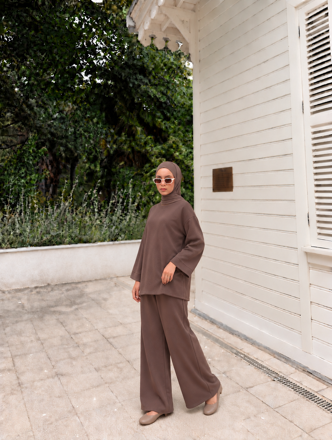 Assya Brown Set